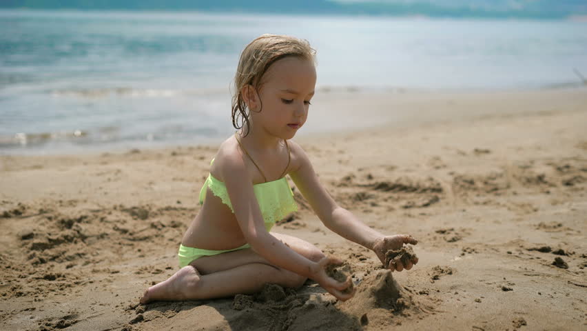 Frank recommends best of Bikini girl sitting 37 New Porn Photos Midget looks like baby