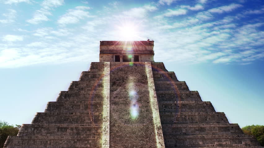 time-lapse-of-the-mayan-ruins-at-chichen-itza-mexico-the-mayans