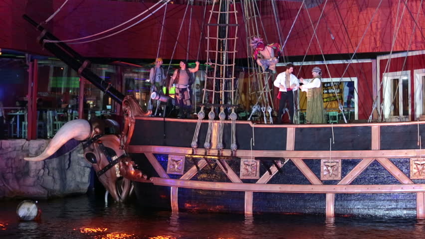 LAS VEGAS - Circa 2002: Treasure Island Hotel's Pirate Ship On The Las ...